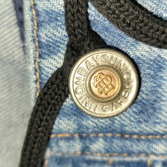 90s. Unionbay.  Over-alls. Mens size 34 long. - Picture 9 of 11